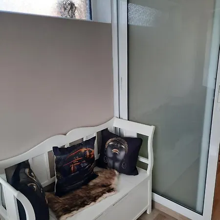 ози Apartman Ovcsarci