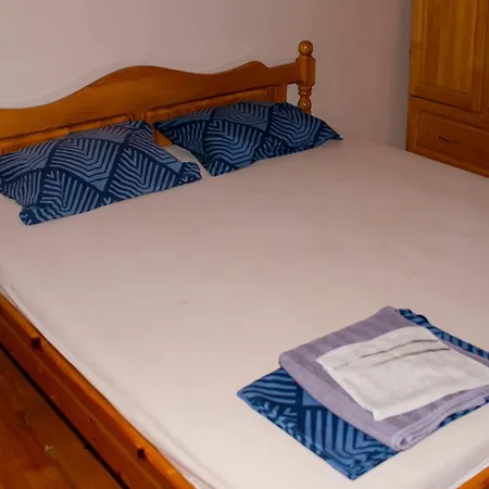 ози Apartment Ovchartsi (Kyustendil)