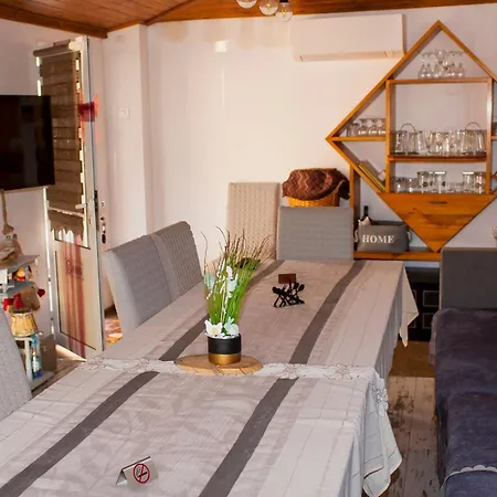 Apartment ози *
