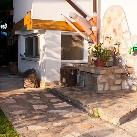 ози Apartment Ovchartsi (Kyustendil)