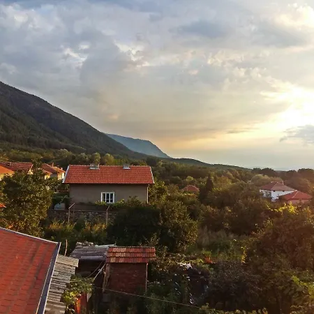 ози Ovchartsi (Kyustendil)